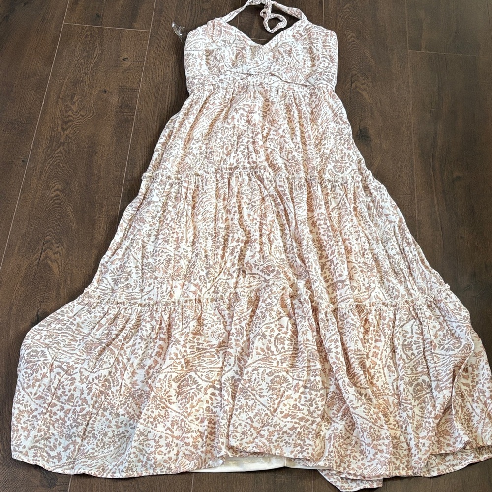 Flowy Halter Maxi Dress in Blush Floral